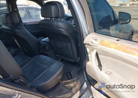 2008 BMW X5 4.8I z USA, uszkodzony, nr VIN 5UXFE83528L160360